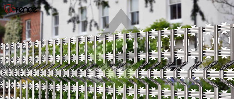 Decorative Defence Fence – Moon